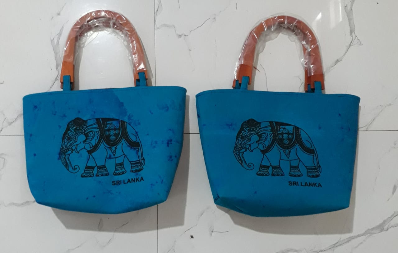 Hand made Bathik hand bags (BIGA 12)