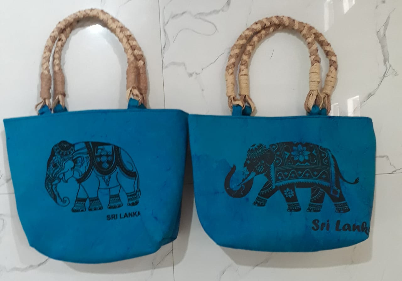 Hand made bathik hand bags (BIGA 12)