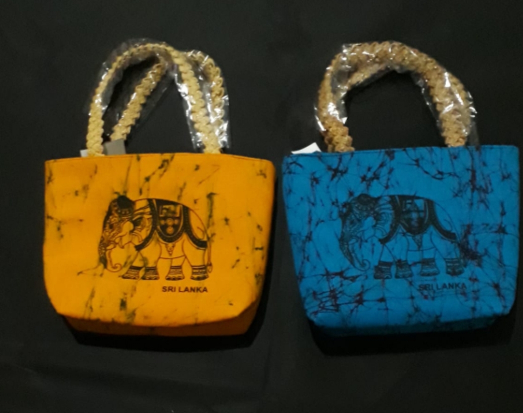 Hand made bathik hand bags (BIGA 12)