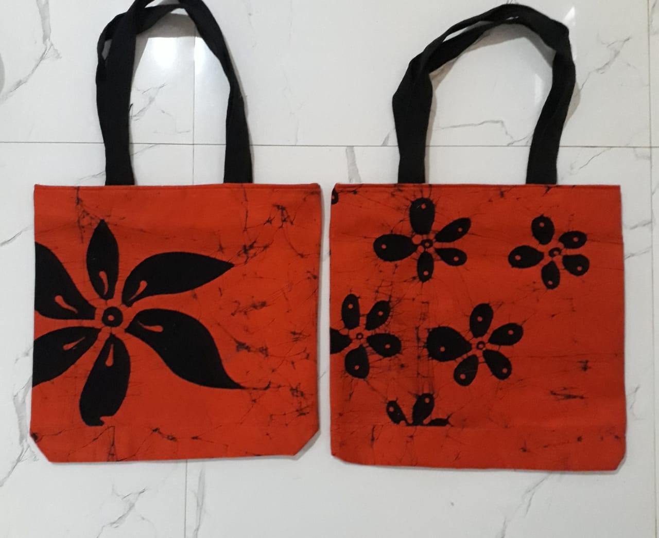 hand made bathik hand bags