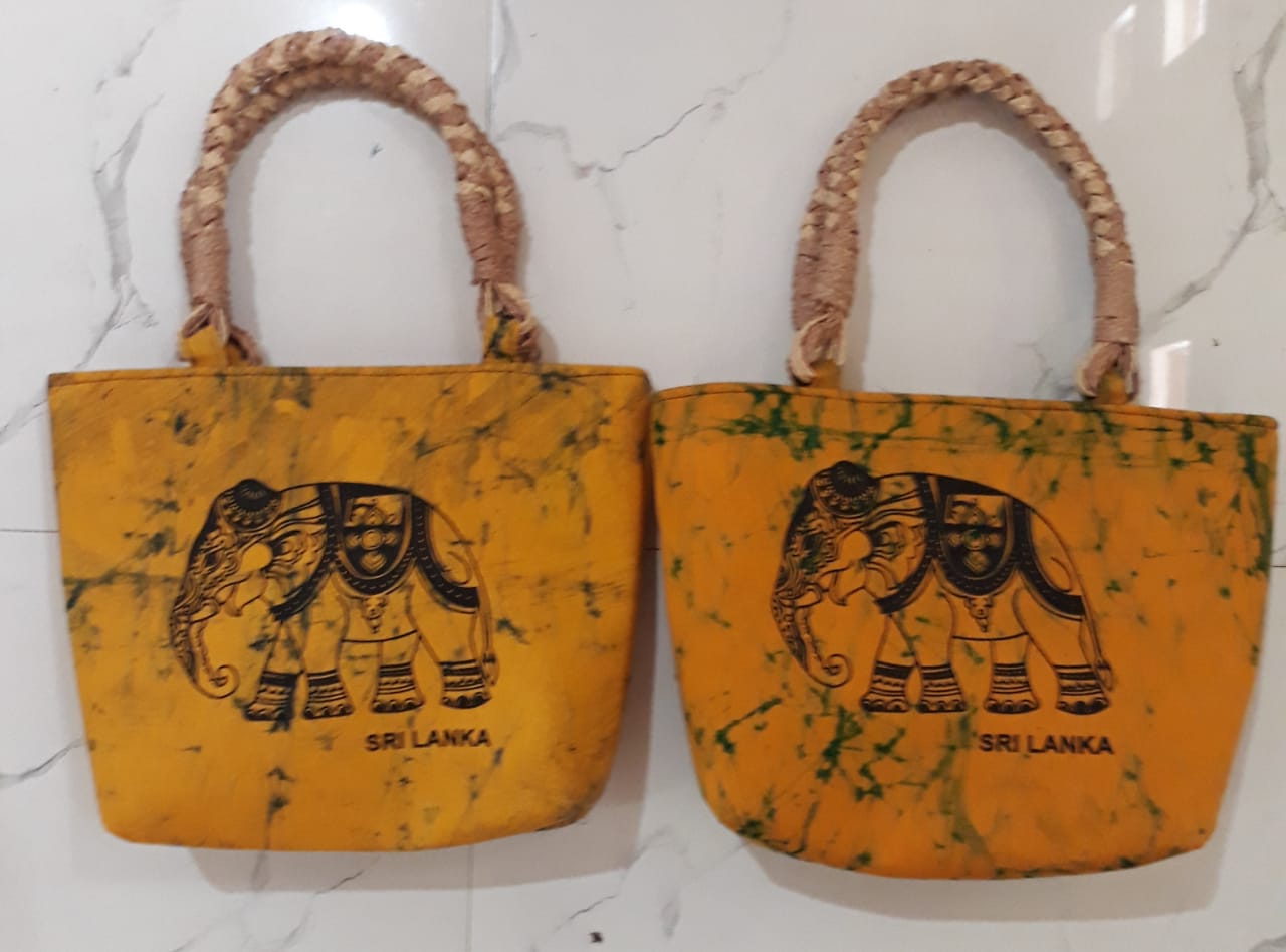 Hand made bathik hand bags (BIGA 12)